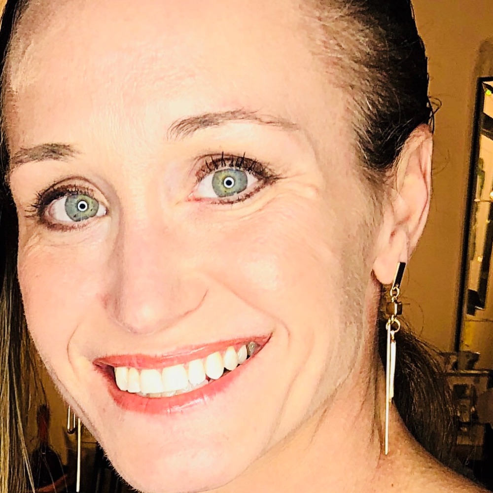 Meet your Posher, Abby